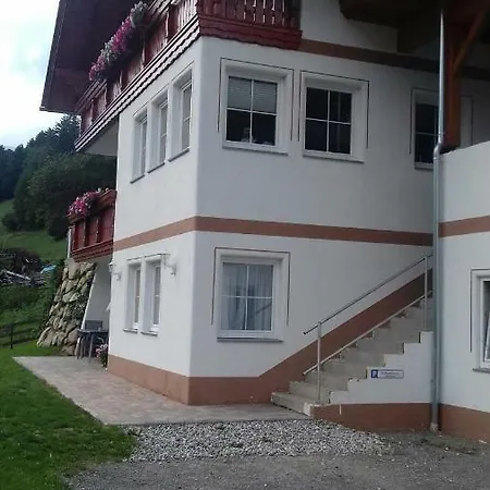 Michaela Lejlighed *