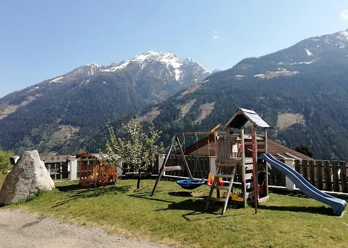 Michaela Apartment Flattach